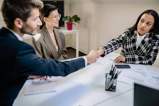Selecting Your Defense Team: What to Look for in Extradition Counsel